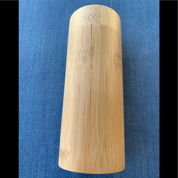 Bamboo Tube Packaging for Woodies Sunglasses (Gift with Purchase) - Picture 4 of 8